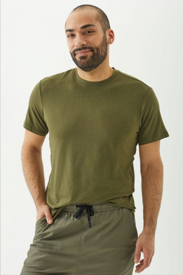 Playera Manga Corta Cuello Redondo para Hombre - Image 9