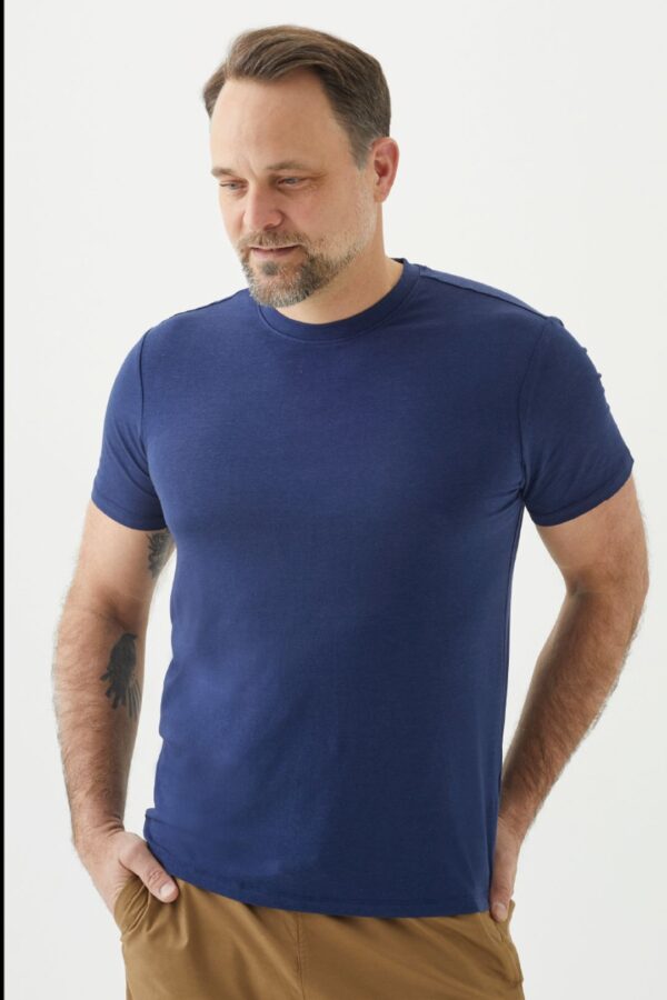 Playera Manga Corta Cuello Redondo para Hombre - Image 13