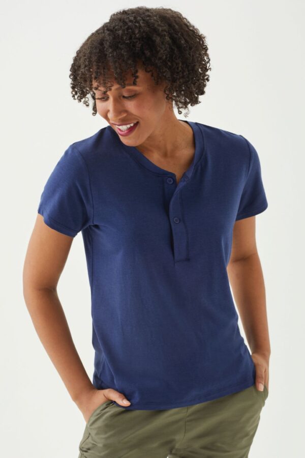 Playera Manga Larga Cuello Redondo para Mujer - Image 11