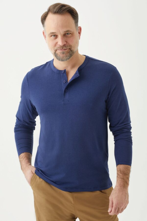 Playera Manga Larga Henley para Hombre - Image 16