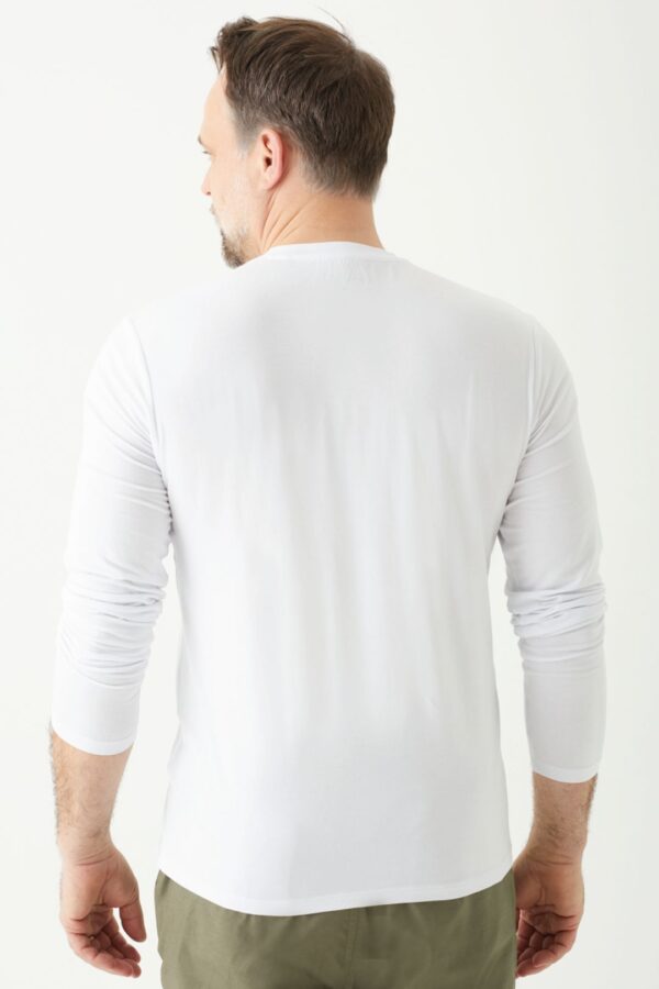 Playera Manga Larga Cuello Redondo para Hombre - Image 3
